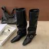 Botas Plataforma que Aumentam a Altura Femininas 2026 Novas Botas Longas de Outono Quadradas Retrô Versáteis com Fivela de Cano Alto Botas de Equitação