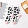Meias Femininas para Primavera e Outono, Meias de Cano Médio, Estampa Moderna de Vaca, Estilo Japonês Fofo, Meias Longas Manchadas em Preto e Branco