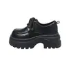 Zapatos pequeños de cuero de suela gruesa para mujer 2026 nuevo otoño versátil estilo británico retro que aumenta la altura antideslizante mocasines negros con cordones