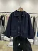 Chaqueta de mezclilla con solapa y puño a rayas de diseño coreano para mujer, nuevo modelo otoño 2026, top versátil para figuras petite
