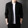 Cardigã de Malha com Gola Jaqueta Suéter Masculina Primavera e Outono Nova Tendência Masculina Casual Cor Sólida Simples Jaqueta Top