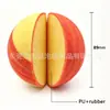Pelota de Pickleball PU Silenciosa 88mm Rojo y Amarillo Bicolor de Esponja para Entrenamiento de Control de Bola en Interiores en Casa