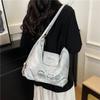 2025 Nova Bolsa Transversal Grande Capacidade Fofa e Doce Feminina Exquisite Bolsa Tote para o Trabalho Moda Primavera e Verão Pequena Bolsa de Ombro