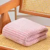 Venta al por mayor transfronteriza 105*200 cm Toalla de baño Aliento de bebé Bata de baño rayada para adultos Hombres y mujeres Toalla de baño grande para el hogar