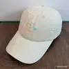 Boné de Beisebol Bordado em Forma de Coração Doce Estilo Coreano Versátil Artístico Rosto Liso Cobertura Facial Top Macio Fresco Jovem Boné Bico de Pato