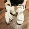 Sandálias de Pai Femininas com Solado Grosso 2026 Verão Novo Estilo Coreano Plataforma Solado Macio Esportivas de Exterior com Velcro Sandálias de Praia