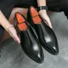 Mocassins pontudos estilo britânico, sapatos pequenos de couro da moda, sapatos formais de negócios, sapatos para cabeleireiro, sapatos Derby casuais, mocassins masculinos