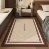 Tapete longo para quarto, tapete de cabeceira retrô de luxo leve, tapete de chão espesso para quarto, tapete de cabeceira novo estilo, lavável e não precisa lavar para em frente à cama
