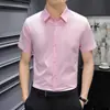 Camisa Masculina Preta de Seda de Gelo Manga Curta Verão Fina Elástica Sem Ferro Camisa Casual de Negócios para Trabalho