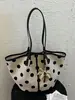 Bolso Femenino de Moda Transfronterizo 2026 Nuevo Primavera/Verano Exquisito Ultra-Popular de Gama Alta para Hombro/Axila Tote