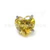 Pendientes de titanio F136 con forma de corazón y garra con incrustaciones de circonita 5A, joyería para piercing corporal de aleación de titanio G23, gran oferta transfronteriza.