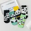Nuevos calcetines de tablero recto de gatito de dibujos animados de primavera nuevos calcetines de barco de algodón de animales lindos para mujer fabricantes al por mayor