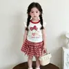 Conjunto de camiseta de verano para niñas con mangas volantes lindas, moño tridimensional, top elegante y dulce, y falda floral súper linda