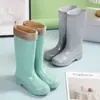 Botas de lluvia con estampado de mármol, botas de lluvia de caña alta, zapatos de agua para mujer, cálidos y adecuados para el trabajo en la cocina, altura hasta la pantorrilla, antideslizantes, resistentes al desgaste, impermeables y hechos de caucho