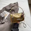 2026 Nuevo Bolso de Mano Tofu de Alta Apariencia Simple de Moda Bolso Cruzado Versátil con Cadena Elegante Casual para el Trabajo