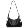 Bolso de axila con un diseño de alta gama, lujo ligero, nicho, gran capacidad, bolso de trabajo para mujer, nuevo bolso de hombro vintage 2026, transfronterizo