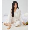 Pijamas Jiangnan Wo para mujer, primavera de 25 años, seda de hielo, media luna, ropa de hogar de alta gama, verano para mujer, una generación de cabello