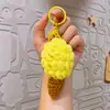 Chaveiro de Sorvete Crochê de Lã Criativo Corrente Fofa Casquinha Artificial Pingente de Bolsa Pequeno Presente Atacado