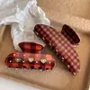 Nuevo Pasador de Acetato para el Cabello con un Fresco Diseño a Cuadros, Adornos Florales y Pedrería para un Peinado Elegante; Pinza de Tiburón de Moda Versátil