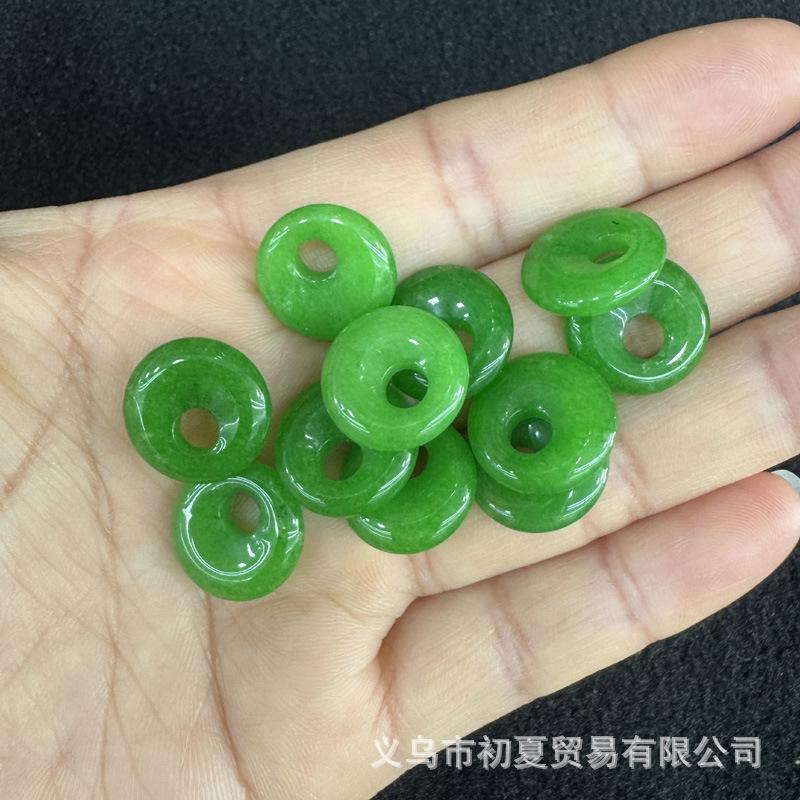 马来玉.jpg