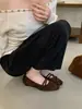 Sapatos Retro de Salto Baixo com Bico Fino Estampados de Leopardo para Mulheres, Sapatos Pretos Confortáveis de Solado Macio Estilo Francês para o Dia a Dia