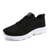 Sapatos de Algodão Femininos Tênis Forrados com Lã Quentes de Inverno Transfronteiriços Tamanho Grande Sapatos Femininos Pretos Tênis de Corrida para Estudantes Sapatos Casuais para Fitness