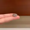 Exquisitos Clips para Orejas de Circonita en Forma de Herradura, Sin Perforar, Nicho, Lujo Ligero, Gama Alta, Compactos, Simples, Brazaletes para Orejas Personalizados