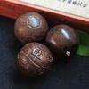 Venta al por mayor Vietnam madera de agar bola de balonmano fitness artesanías talladas en madera corriendo puesto de mercado nocturno Jianghu caliente