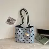 Bolso de Mano de Gran Capacidad Estilo Coreano para Mujer 2026 Nuevo Tendencia Nicho Bolso Tote de Lunares Bolso de Hombro Versátil para Viajes Diarios