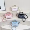 Verão 2026 Novo Estilo Design Nicho Francês Moda de Luxo Fresco Simples Versátil Bolsa de Ombro Transversal