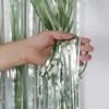 Cortina de seda de lluvia mate niebla 2 M al por mayor decoración de pared de fondo para fiesta de cumpleaños boda diseño cortina de puerta de seda de lluvia borla