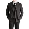 Traje Casual de Tres Piezas para Hombre 2026 Nuevo Traje Retro Rayado con Solapa de Pico Traje de Banquete Ajustado de Tres Piezas