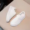 Sapatos Brancos Infantis Estudantes Meninos e Meninas Quatro Estações Couro Malha Crianças Pequenas e Grandes Solado Macio Casuais Campus Sapatos Esportivos