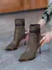 Botas Curtas de Moda com Salto Fino, Botas Únicas Emagrecedoras, Novo Estilo Outono e Inverno 2026, Bico Fino, Amarradas com Cadarço, Botas Versáteis Slim de Salto Alto para Mulheres