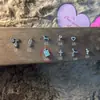 Pendientes Divertidos para Niños con Llave Secreta Lindos Divertidos Tridimensionales Creativos de Pedrería Combinan con Todo Pendiente de Cartílago Pendiente de Oreja Pendientes Pequeños y Delicados para Mujer