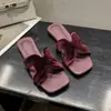 Chinelos casuais para exterior, sandálias rasas para o dia a dia, chinelos de camurça da moda com uma tira e bico quadrado para mulheres, estilo francês, com salto oculto, antiderrapantes
