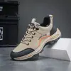 Novas Botas de Neve de Inverno 2025, Sapatos de Algodão Masculinos Modernos e Versáteis para Esportes ao Ar Livre e Lazer, Botas de Caminhada Antiderrapantes e Resistentes ao Desgaste para Homens