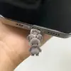 2D Novo Urso Pardo Pequeno de Acrílico Popular Transfronteiriço Pingente Tipo-C para Protetor de Poeira de Celular