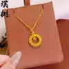 Artículo popular de TikTok: Collar con colgante de pepita de oro pequeño bañado en oro para mujer, lujo ligero con un toque de alta gama, cadena para la clavícula de trébol de cuatro hojas y barra de oro