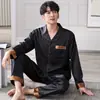 Pijama de Seda Gelada Masculino Outono 2024 Novo Manga Longa Toque de Luxo Seda Fina Jovem Roupa de Casa conjunto