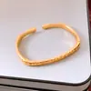 Pulsera Abierta con Carácter de Fortuna Chapada en Oro Real de 24 Quilates Nuevo Estilo Chino Lujo Ligero Pulsera de Gama Alta Joyería Versátil Retro Nicho