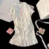 Camisola feminina estilo coreano transfronteiriça, vestido de casa de algodão nuvem de verão com manga curta, boneca de desenho animado e renda para meninas e crianças maiores