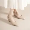 5222A Sapatos de Salto Anabela Femininos 2024 Verão Novo Estilo Francês Elegante e Bonito Salão Bico Fino Boca Rasa Salto Grosso Salto Alto