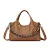 Bolso de Hombro Cruzado de Cuero Brillante de Lujo Ligero Estilo Francés para Viajes Diarios Retro 2025 Nuevo Bolso de Hombro Axila Bolso de Mano Bolso Tote Venta al por Mayor