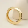 Pulsera Dorada Europea y Americana Brazalete para Mujer Brazalete Abierto Exagerado Anillo de Brazo Accesorios Anillo de Brazo Plateado Brillante Metal Adorno de Brazalete para Brazo