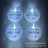 Insignia parpadeante de forma especial personalizada de gran venta transfronteriza, broche promocional de marca PS con luz LED, insignia PS con luz LED