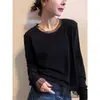Blusas de Manga Longa com Recortes em Renda Estilo Coreano Plus Size para Mulheres no Outono e Inverno Novas Soltas com Efeito Emagrecedor e Cobertura da Pele Quentes
