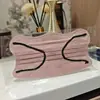 Mascarilla Facial en V Forma de Mariposa, Alto Valor Estético, Diseño Ondulado de Tres Capas para Realzar la Belleza, Serie de Colores Morandi, Empaquetada Individualmente