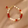 Pulseira de Pérola de Água Doce Oval e Ágata Vermelha, Pulseira da Moda de Jade e Pedra Verde Água Clara, Joia de Mão Elegante