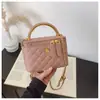 Bolso Cubo de Moda Portátil Vintage para Mujer 2026 Nuevo Estilo Bolso de Hombro Acolchado con Cadena Estilo Chanel Bolso Cruzado Versátil